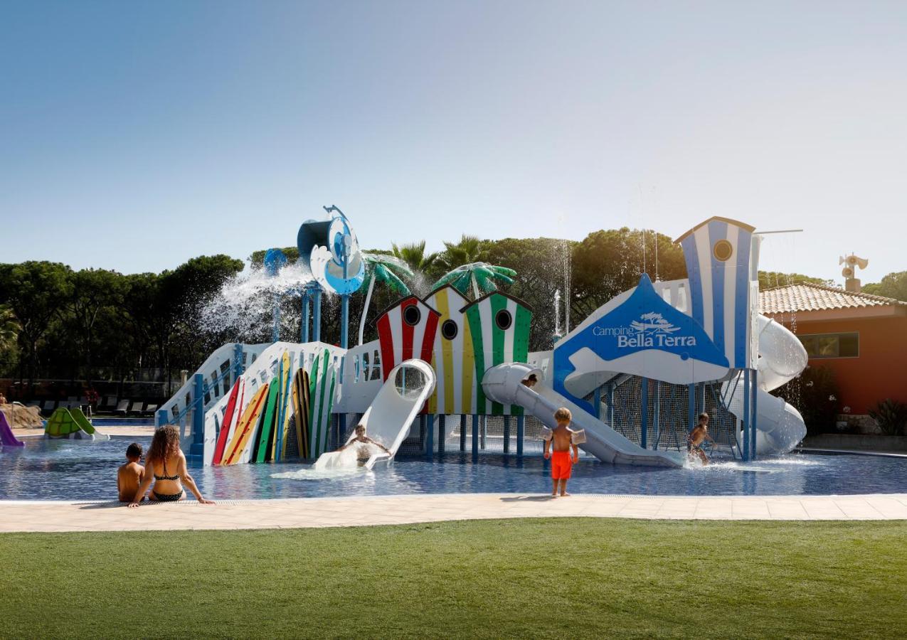 Camping Bella Terra Blanes Buitenkant foto